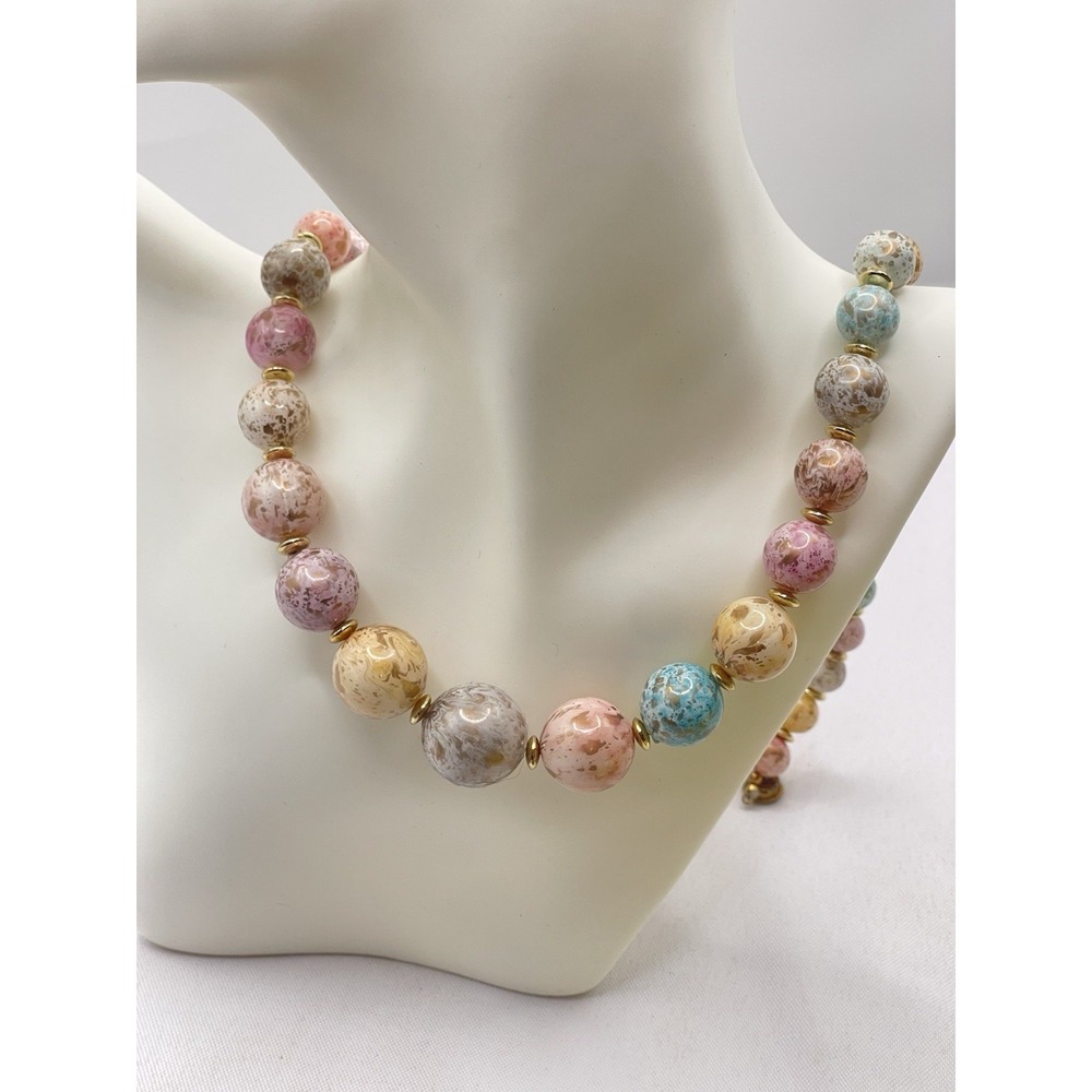 Phoenix‎ Vintage Jewelry GRADUATED AGATE GEMSTONE Bead Necklace B-14